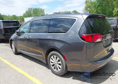 2017 Chrysler Pacifica Touring-L from USA, damaged, VIN 2C4RC1BG8HR720615